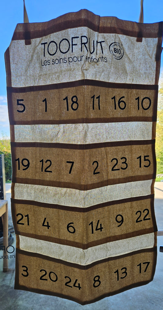 calendrier de l'Avant Toofruit en tissu